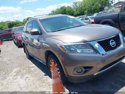NISSAN PATHFINDER 2013
