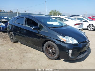 TOYOTA PRIUS 2013
