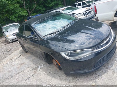 CHRYSLER 200 2015