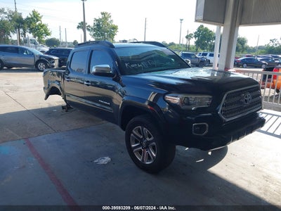 TOYOTA TACOMA 2017