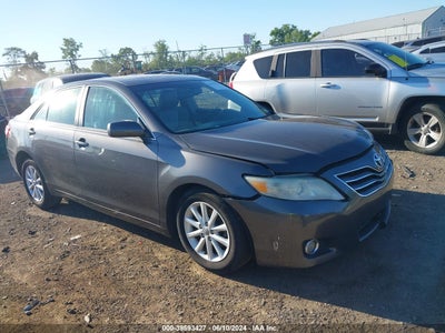 TOYOTA CAMRY 2010