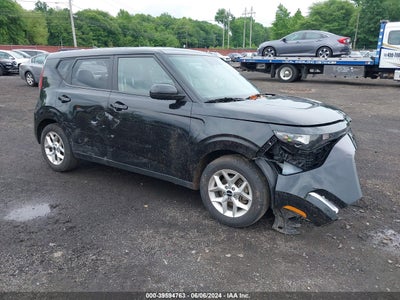 KIA SOUL 2023