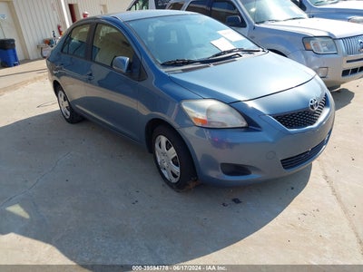 TOYOTA YARIS 2012