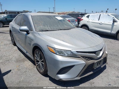 TOYOTA CAMRY 2019