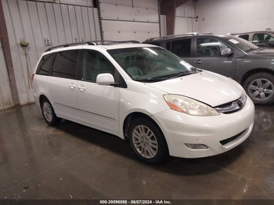 TOYOTA SIENNA 2009