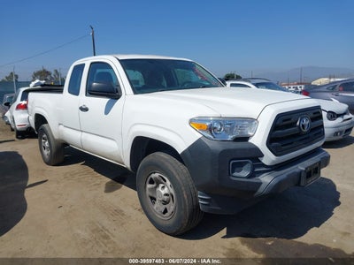 TOYOTA TACOMA 2017