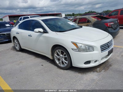 NISSAN MAXIMA 2014
