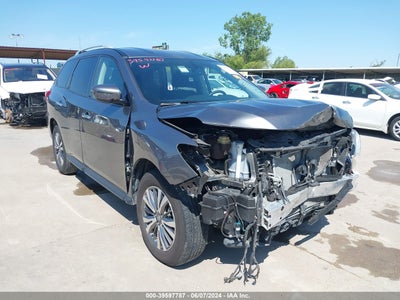 NISSAN PATHFINDER 2020