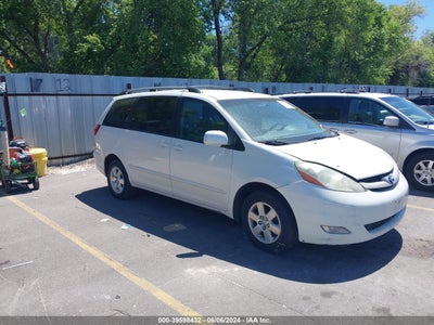 TOYOTA SIENNA 2006