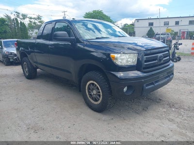 TOYOTA TUNDRA 2011