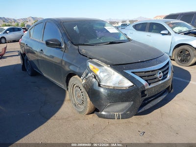 NISSAN VERSA 2015