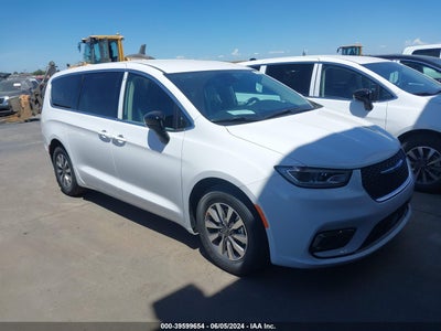 CHRYSLER PACIFICA HYBRID 2024
