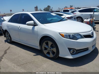 TOYOTA CAMRY 2012
