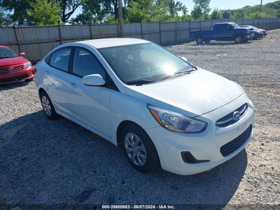 HYUNDAI ACCENT 2015
