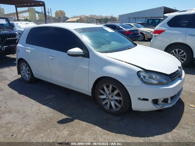 VOLKSWAGEN GOLF 2011