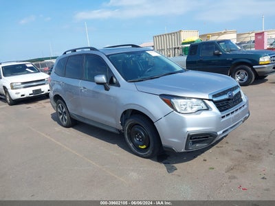 SUBARU FORESTER 2017
