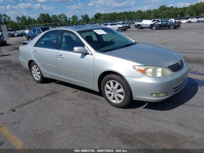 TOYOTA CAMRY 2004