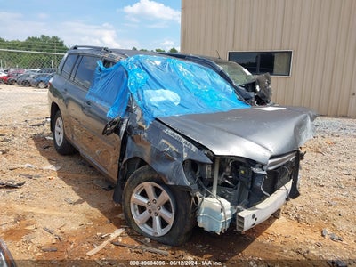 TOYOTA HIGHLANDER 2010