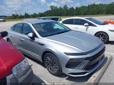 HYUNDAI SONATA HYBRID 2024