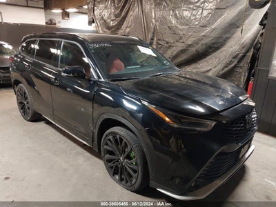 TOYOTA HIGHLANDER 2023
