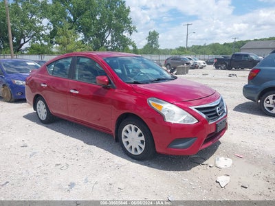 NISSAN VERSA 2015