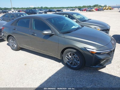HYUNDAI ELANTRA HYBRID 2024