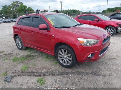 MITSUBISHI OUTLANDER SPORT 2011