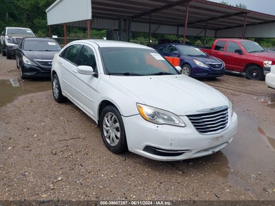 CHRYSLER 200 2012