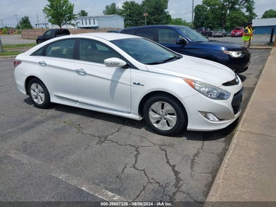 HYUNDAI SONATA HYBRID 2015