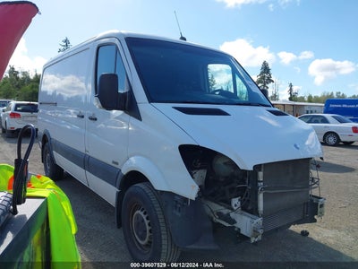 MERCEDES-BENZ SPRINTER 2500 2011