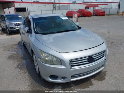 NISSAN MAXIMA 2013