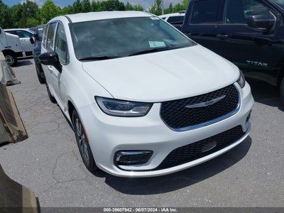 CHRYSLER PACIFICA HYBRID 2024