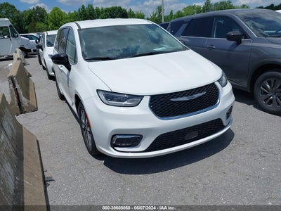 CHRYSLER PACIFICA HYBRID 2024