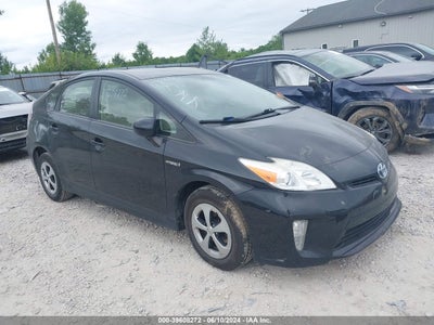 TOYOTA PRIUS 2013