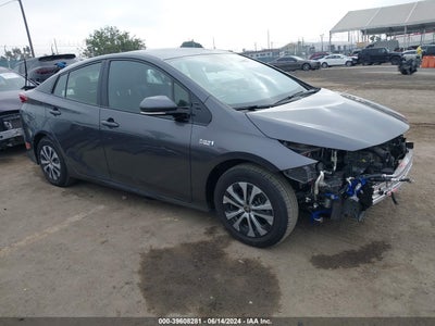TOYOTA PRIUS PRIME 2020