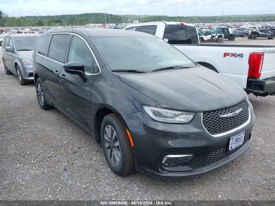 CHRYSLER PACIFICA HYBRID 2024