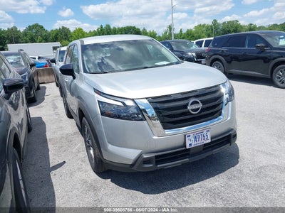 NISSAN PATHFINDER 2024