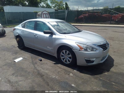 NISSAN ALTIMA 2015