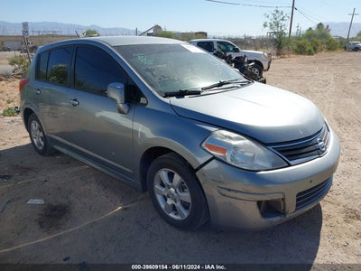 NISSAN VERSA 2011