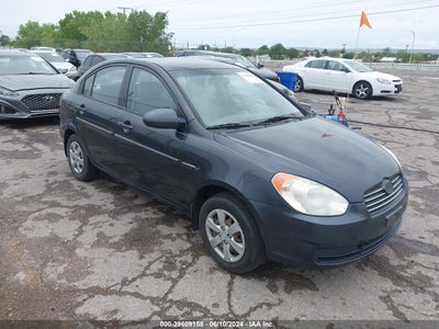HYUNDAI ACCENT 2009