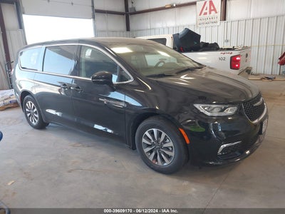 CHRYSLER PACIFICA HYBRID 2024