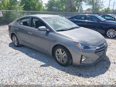 HYUNDAI ELANTRA 2019