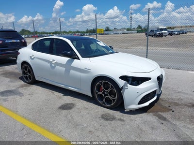 ALFA ROMEO GIULIA 2022