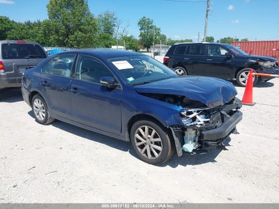 VOLKSWAGEN JETTA 2011
