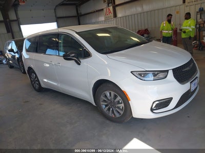 CHRYSLER PACIFICA HYBRID 2024