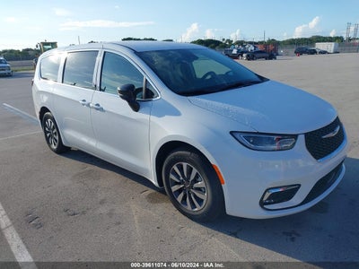 CHRYSLER PACIFICA HYBRID 2024