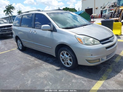 TOYOTA SIENNA 2006