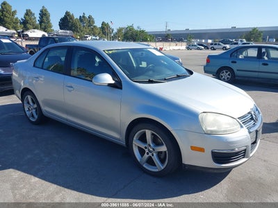 VOLKSWAGEN JETTA 2009