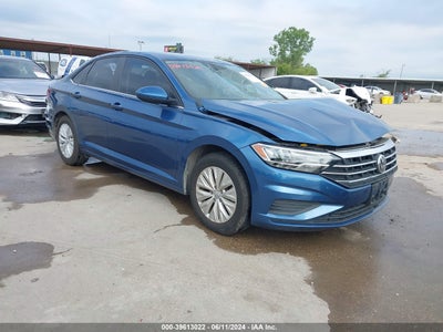 VOLKSWAGEN JETTA 2019
