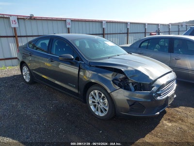 FORD FUSION HYBRID 2019